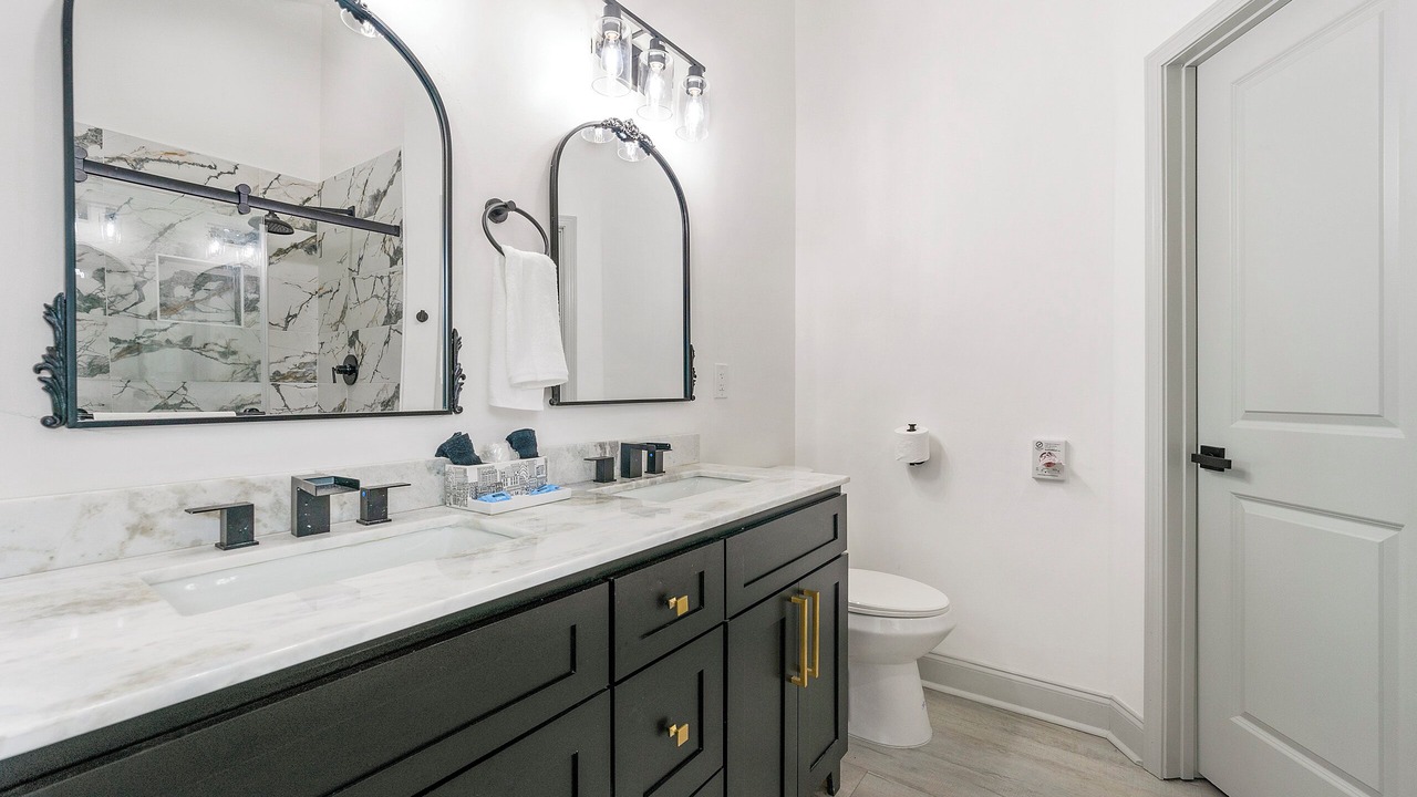 Photo of Bathroom in Lawrenceville