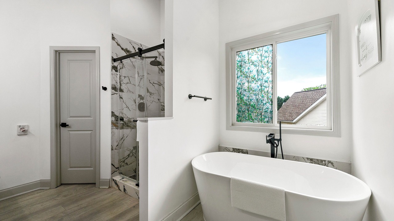 Photo of Bathroom in Lawrenceville