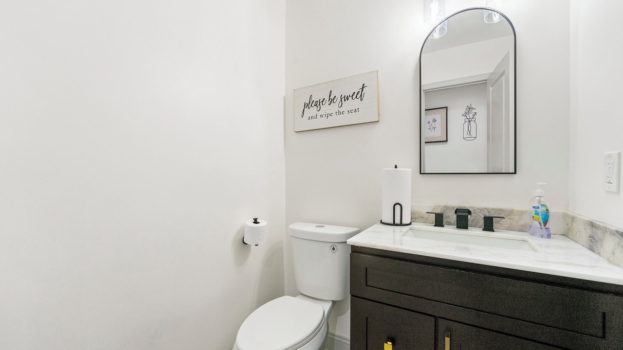 Photo of Bedroom in Lawrenceville