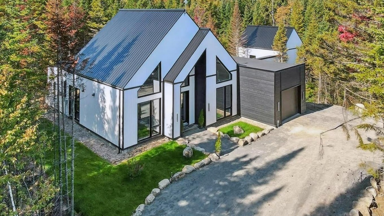Photo of Outdoor in Notre-Dame-de-la-Merci