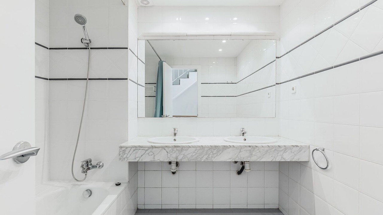 Photo of Bathroom in Sarria
