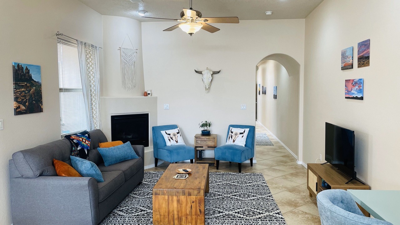 Photo of Livingroom in Albuquerque