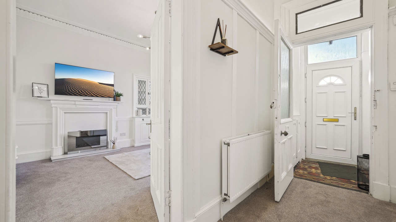 Photo of Others in Glasgow