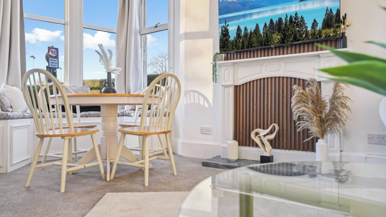 Photo of Others in Glasgow