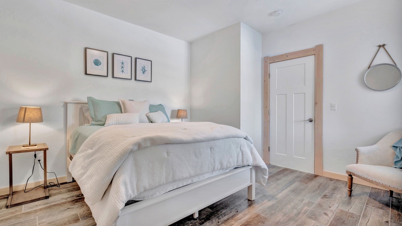 Photo of Bedroom in Owls Head