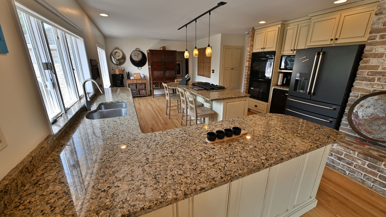Photo of Kitchen in Ono