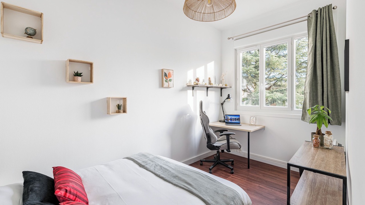 Photo of Bedroom in Ferrandiere - Maisons Neuves