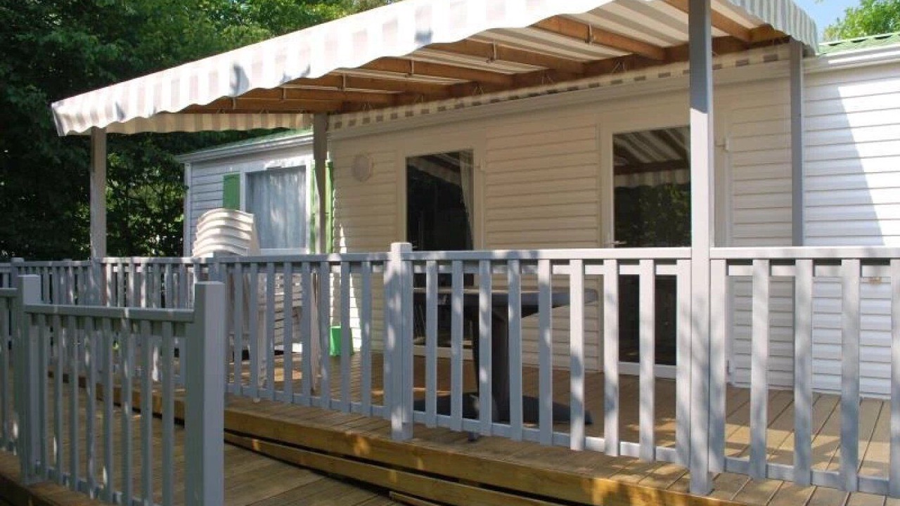 Photo of Patio Balcony in Apremont