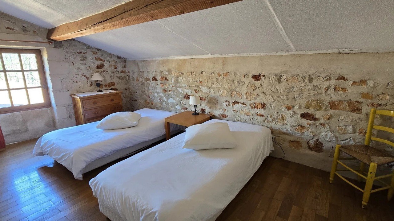 Photo of Bedroom in Saint-Laurent-du-Verdon