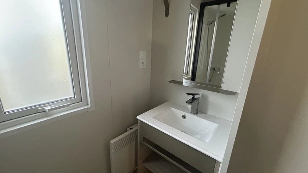 Photo of Bathroom in Apremont