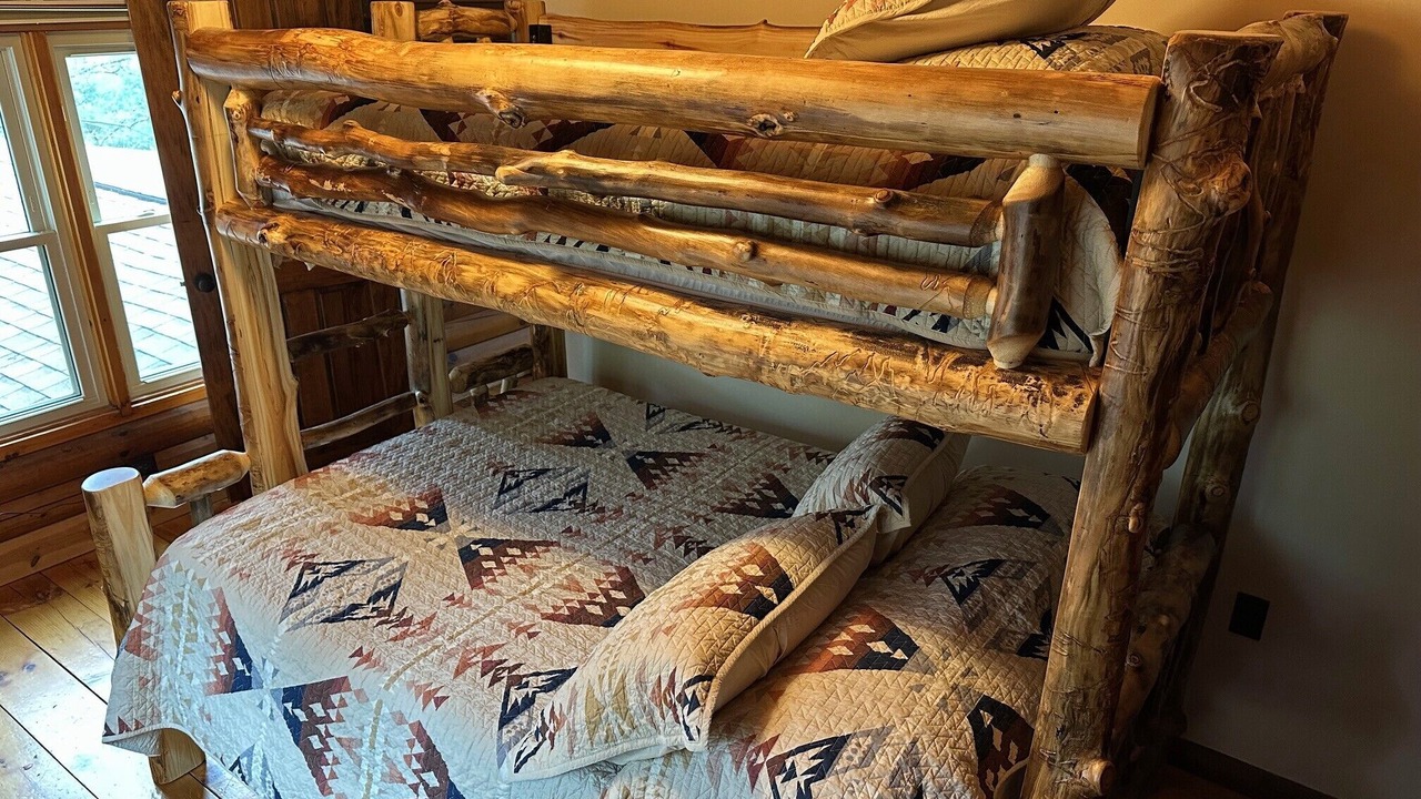 Photo of Bedroom in Boalsburg