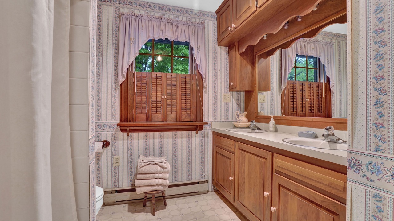 Photo of Bathroom in Columbia