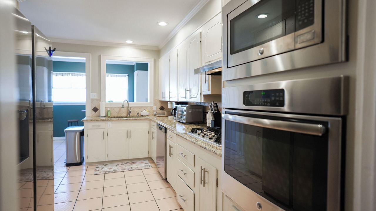 Photo of Kitchen in Broadmoor