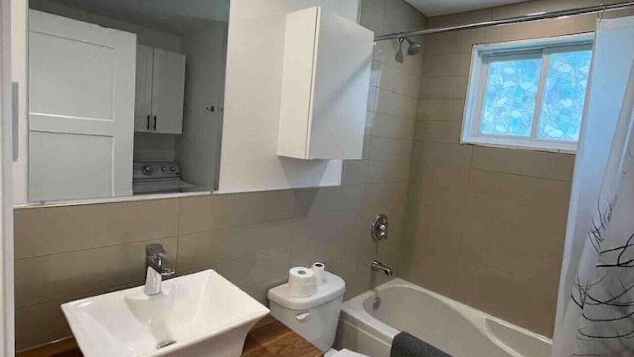 Photo of Bathroom in Vieux-Moulin