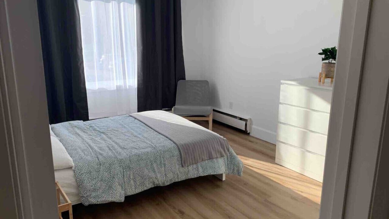 Photo of Bedroom in Vieux-Moulin