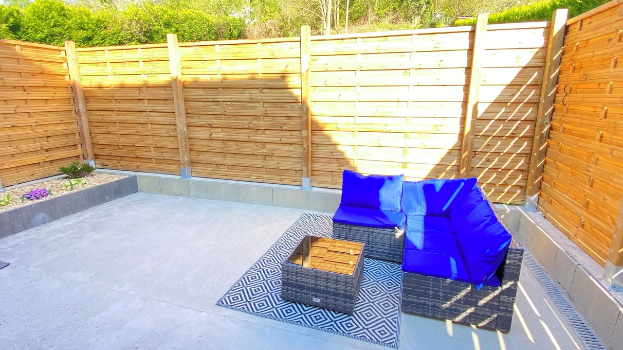 Photo of Patio Balcony in Margny-les-Compiegne