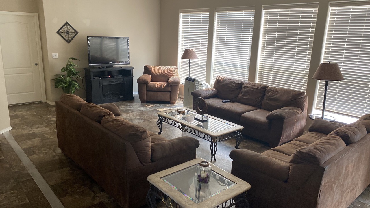 Photo of Livingroom in Ashland