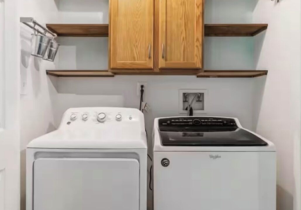 Photo of Others in Arnold