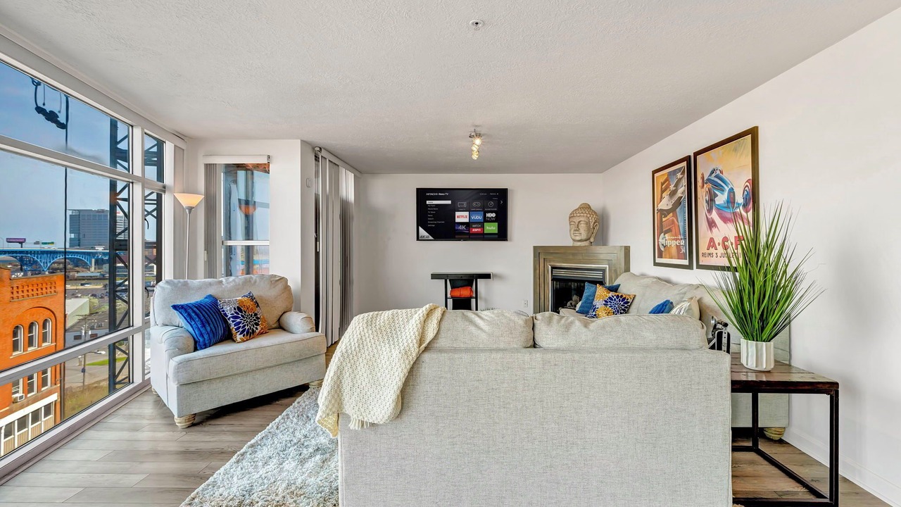 Photo of Livingroom in Ohio City