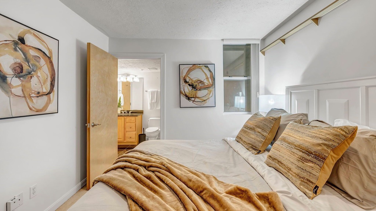 Photo of Bedroom in Ohio City