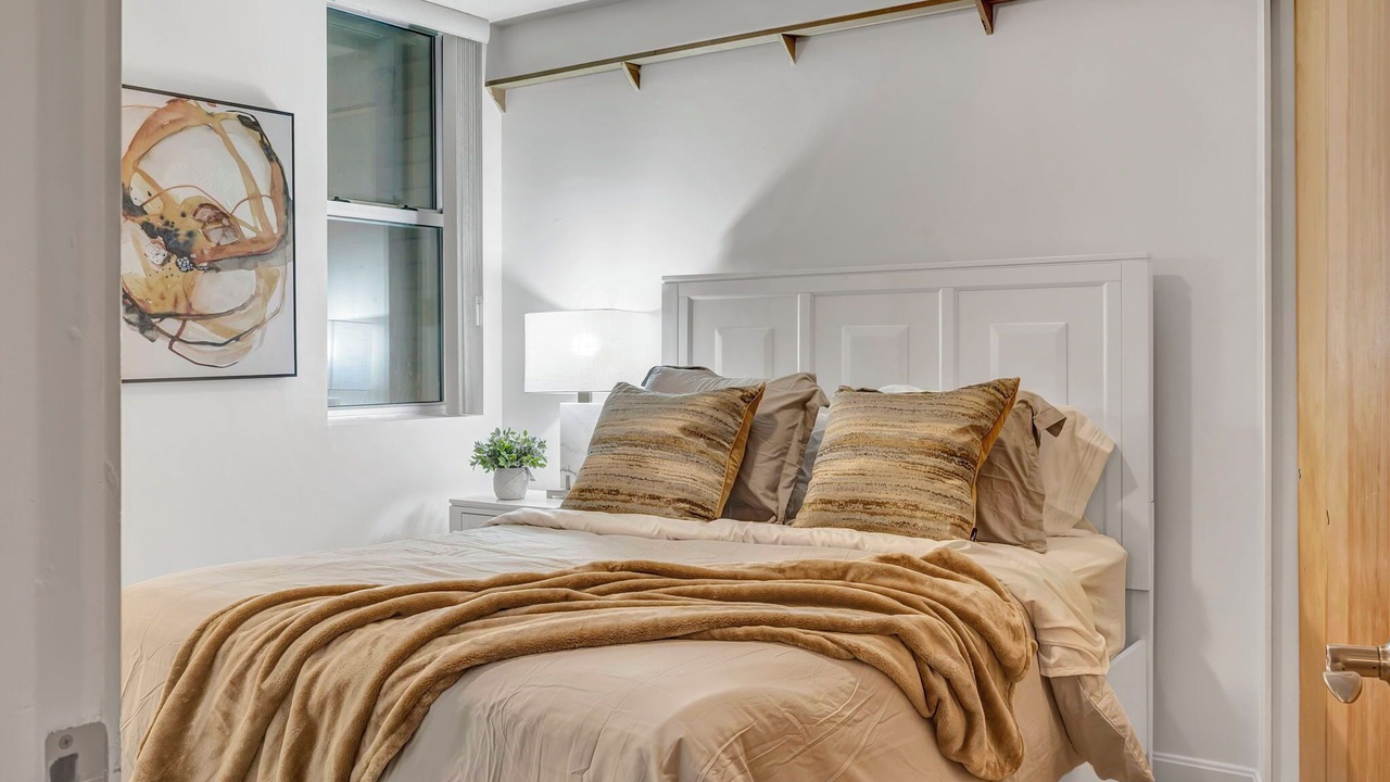 Photo of Bedroom in Ohio City