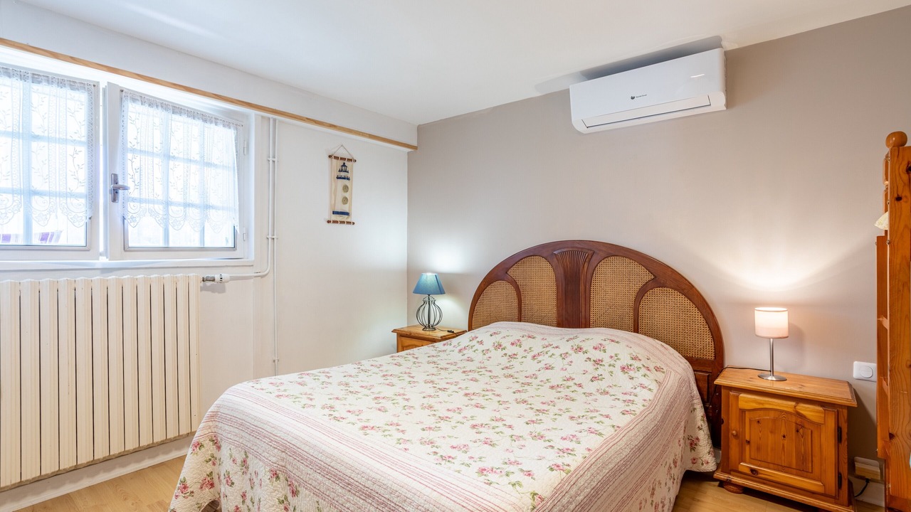 Photo of Bedroom in Challans