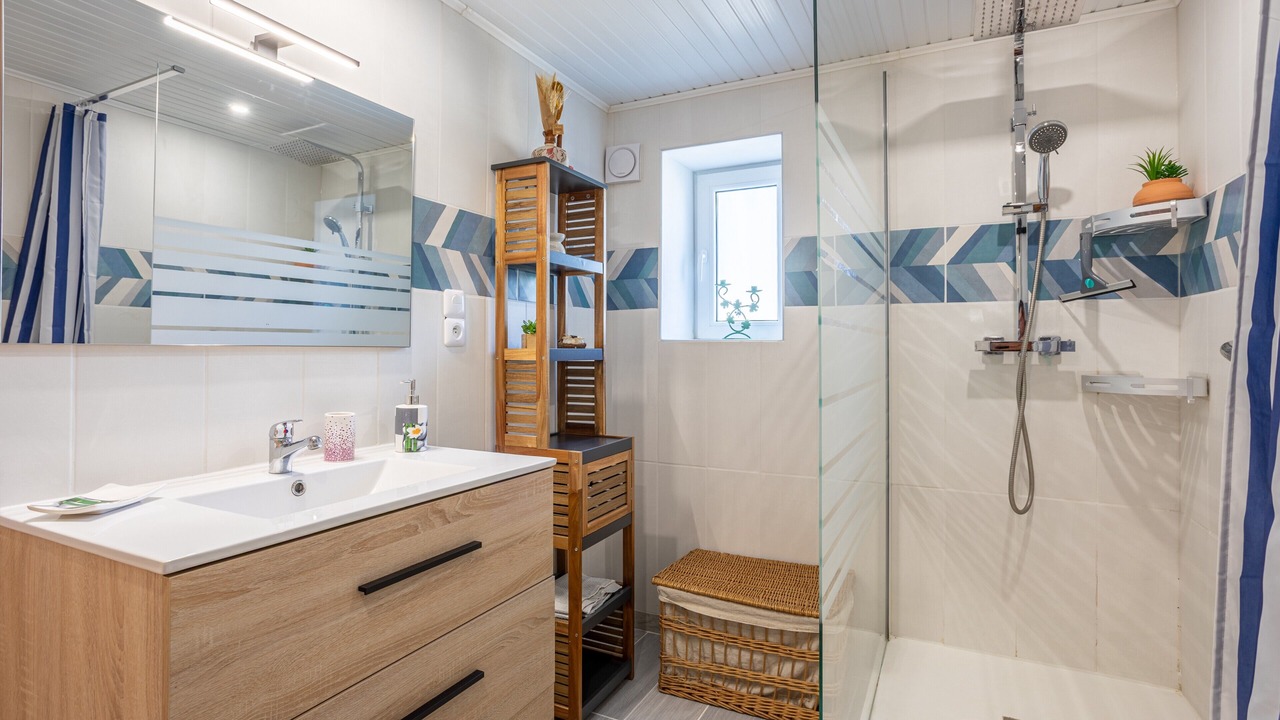Photo of Bathroom in Challans