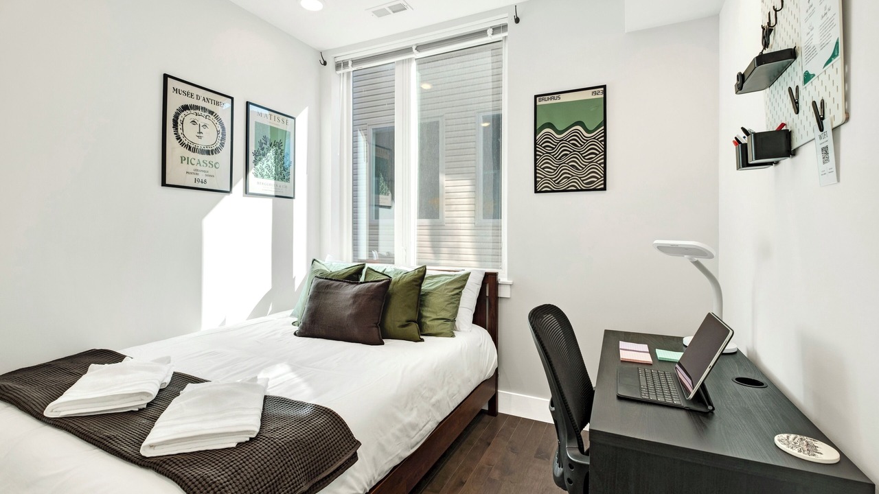 Photo of Bedroom in Center City