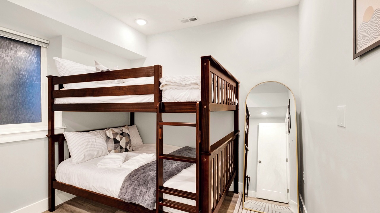 Photo of Bedroom in Center City