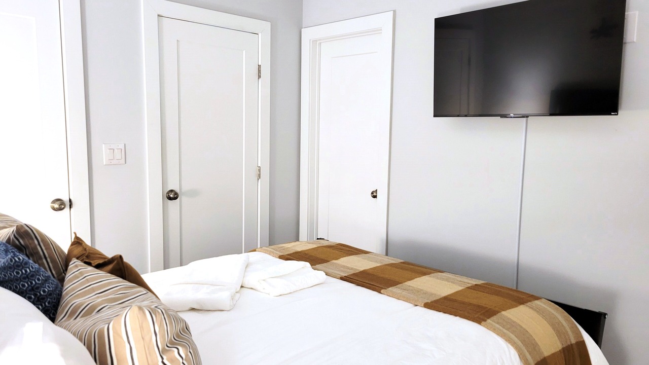 Photo of Bedroom in Center City