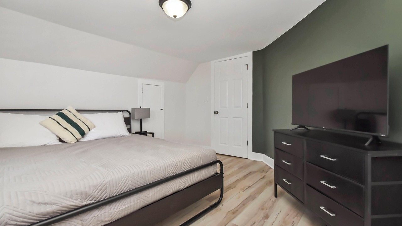 Photo of Bedroom in Peoria Heights