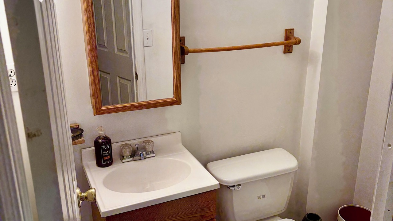 Photo of Bathroom in Gahanna