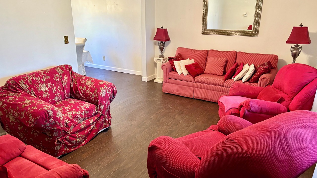 Photo of Livingroom in Gahanna