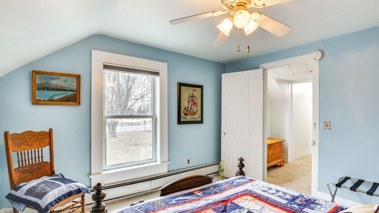 Photo of Bedroom in Cape Vincent
