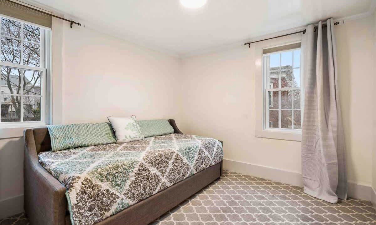 Photo of Others in Newburyport