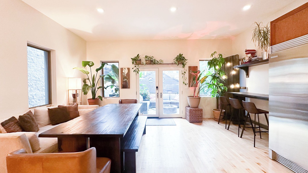 Photo of Others in Gold Coast