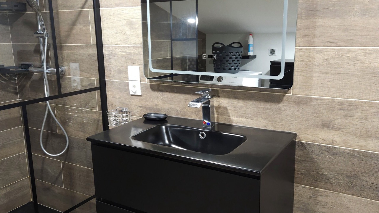 Photo of Bathroom in Villemoustaussou