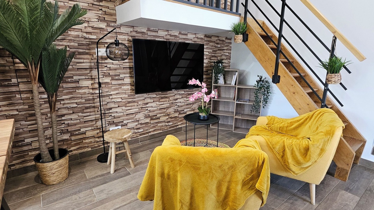 Photo of Livingroom in Villemoustaussou