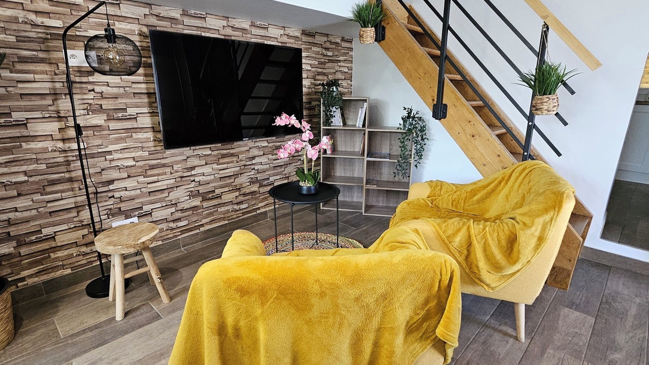 Photo of Livingroom in Villemoustaussou