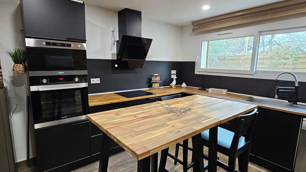 Photo of Kitchen in Villemoustaussou
