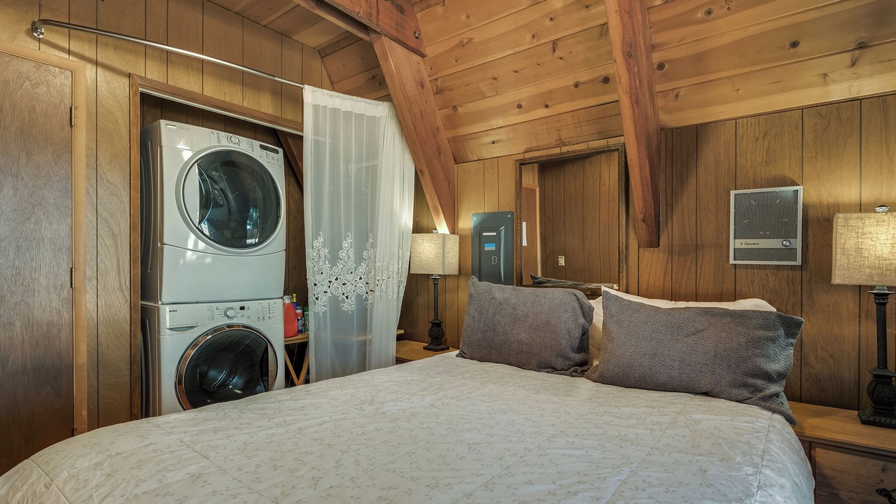 Photo of Bedroom in Comstock Acres