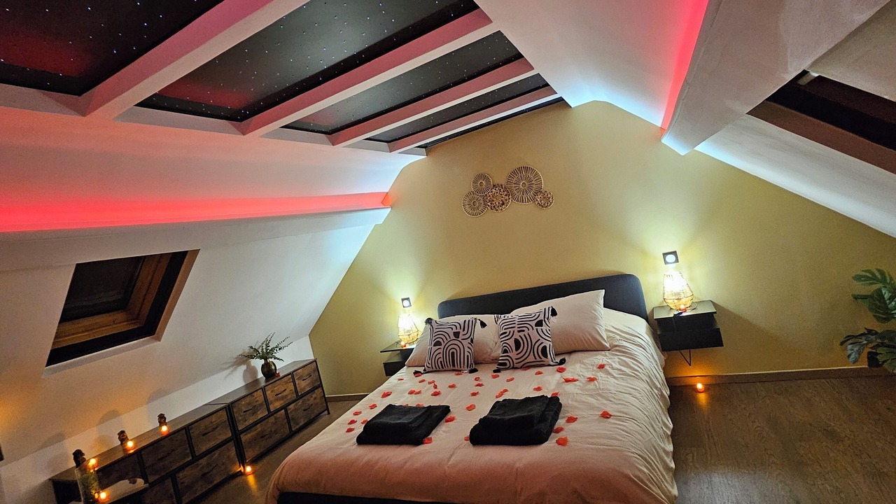 Photo of Bedroom in Saint-Leu