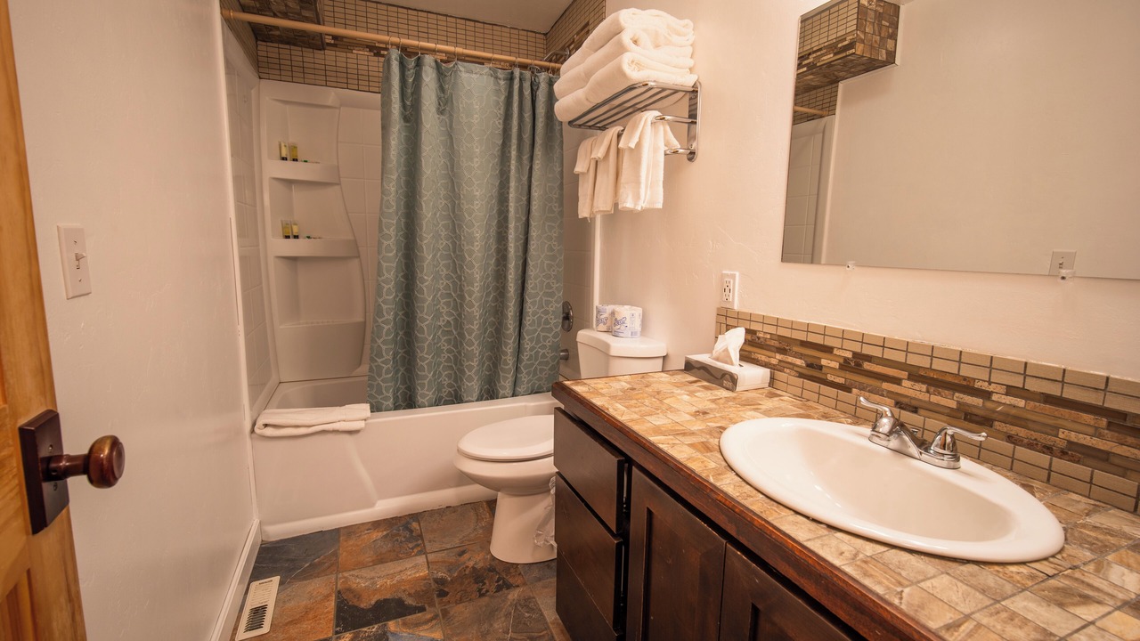 Photo of Bathroom in Cascade