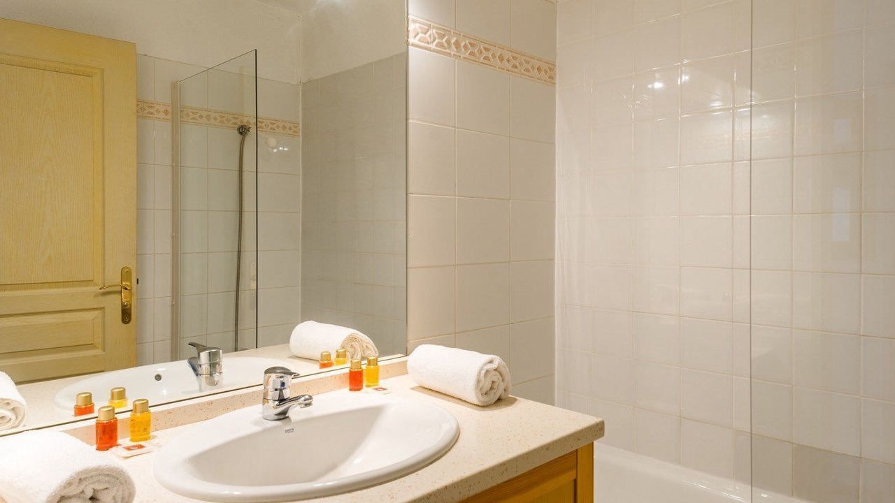 Photo of Bathroom in Bagneres-de-Luchon