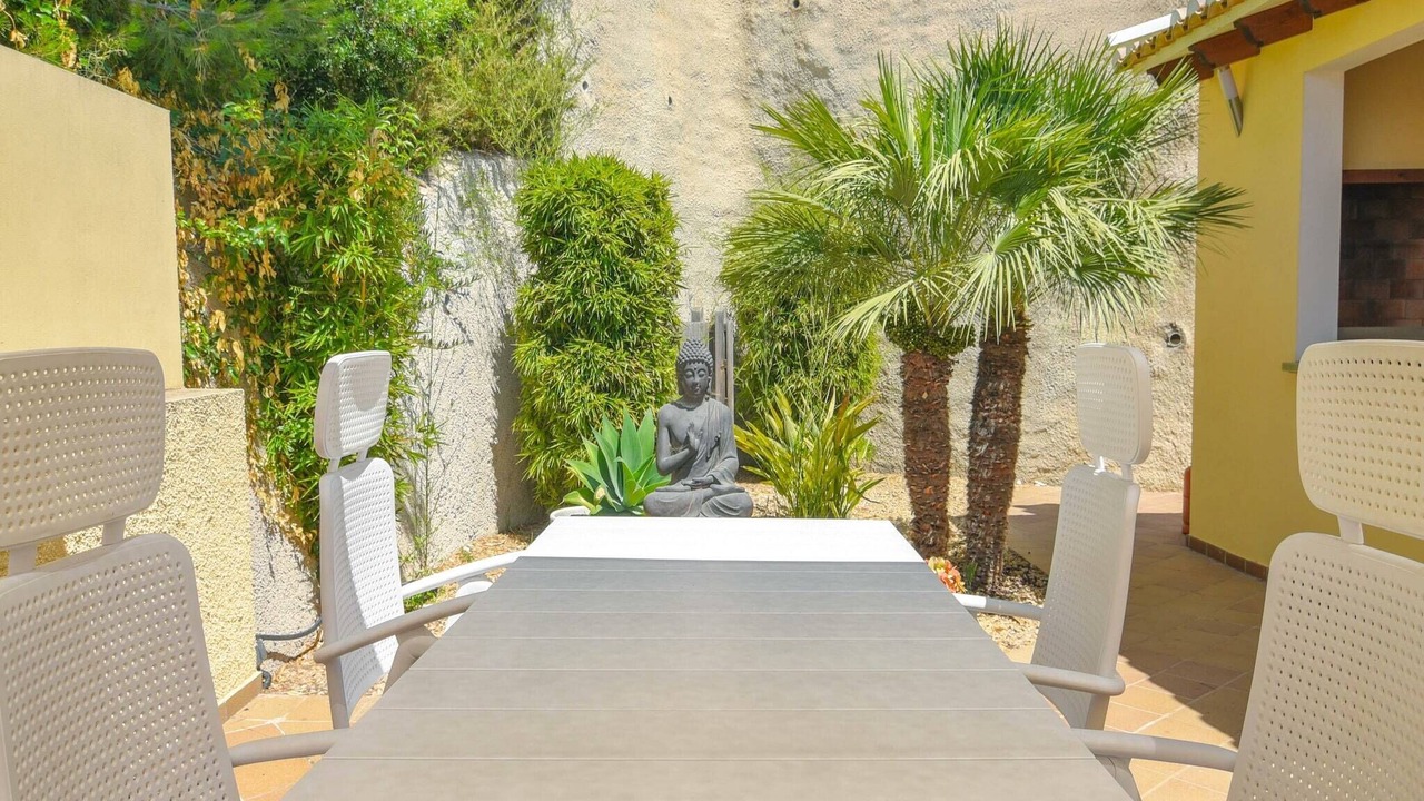 Photo of Patio Balcony in Benimeit