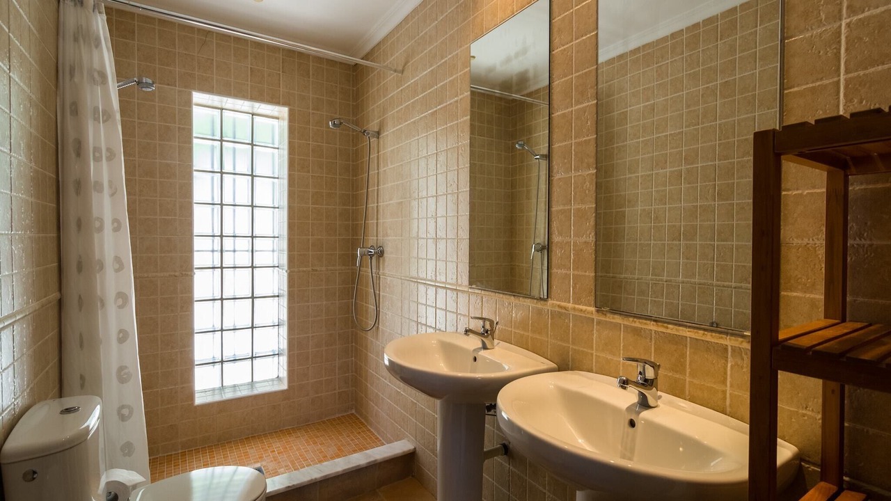 Photo of Bathroom in Murla