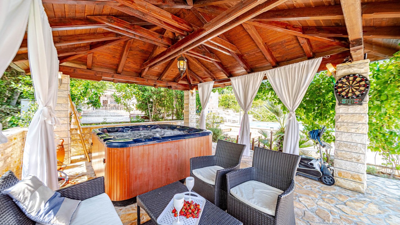 Photo of Patio Balcony in Hodilje