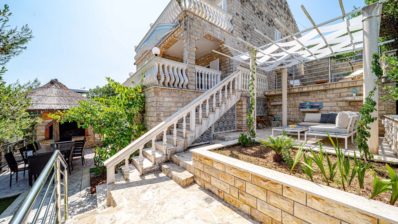 Photo of Patio Balcony in Hodilje