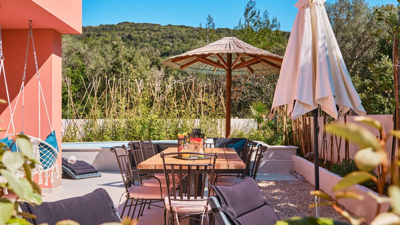 Photo of Outdoor in Miholascica