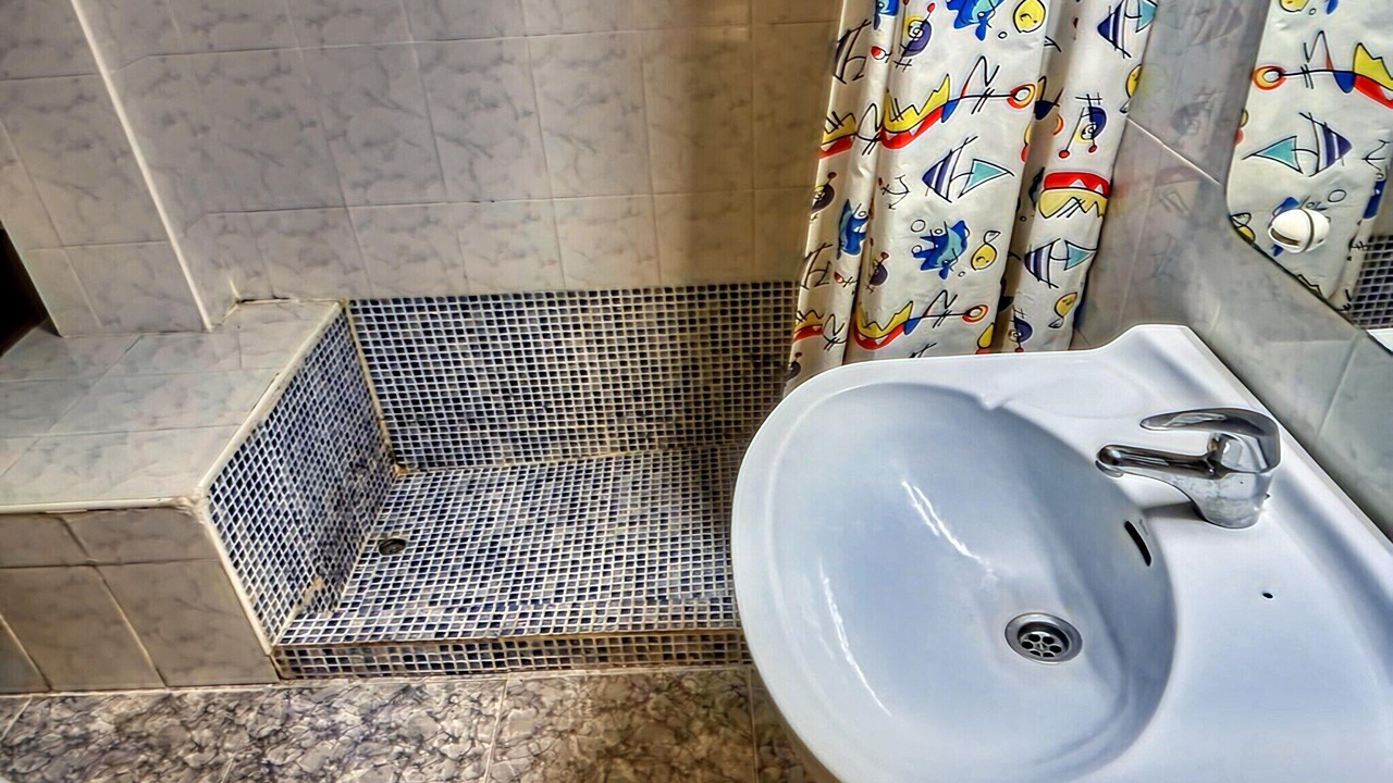 Photo of Bathroom in Oliva